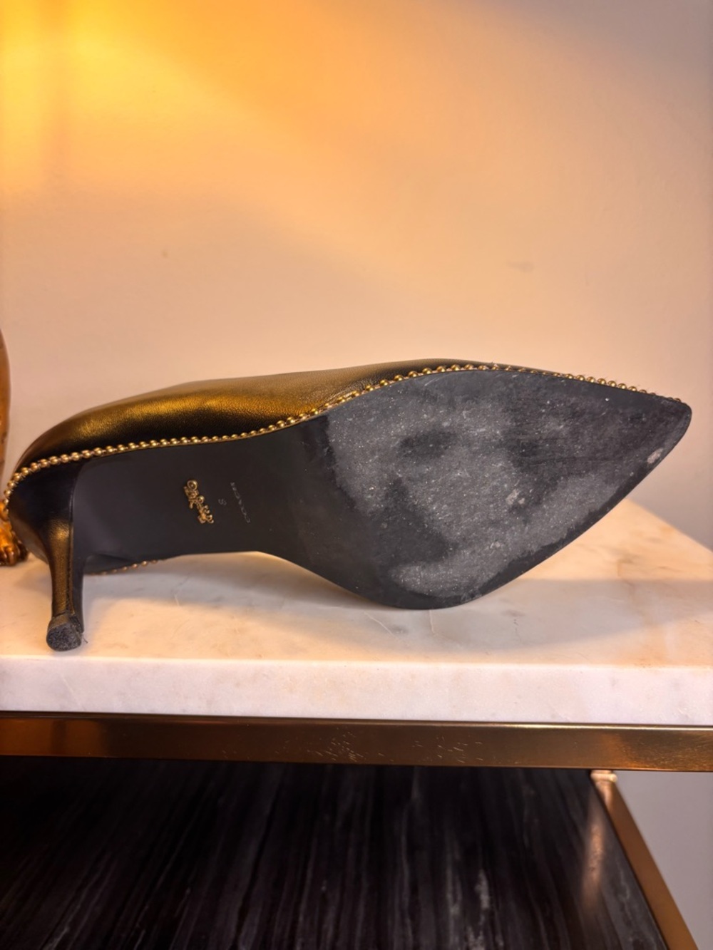 Coach Waverly black leather pump gold bead trim pointed toe size 8 - Picture 8 of 9